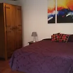 Bed and Breakfast Dos Poetas Σίντρα
