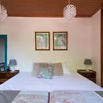 Dos Poetas Bed and Breakfast