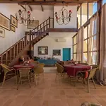 Dos Poetas Bed and Breakfast
