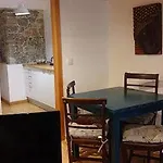 Dos Poetas Bed and Breakfast Σίντρα
