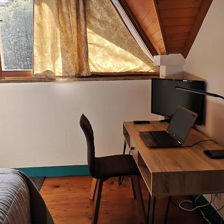 Dos Poetas Bed & Breakfast Sintra