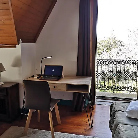 Dos Poetas Bed and Breakfast