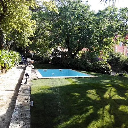 Bed & Breakfast Dos Poetas 3*