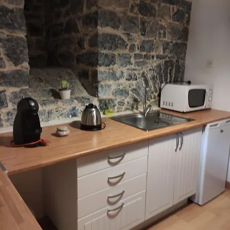 Bed and Breakfast Dos Poetas Σίντρα