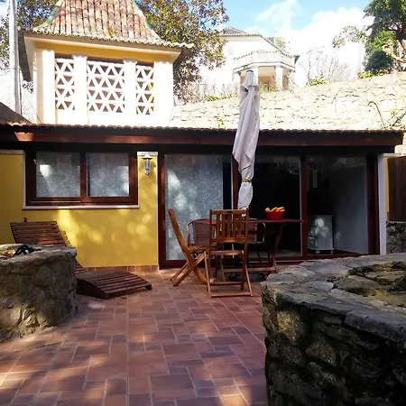 Dos Poetas Bed & Breakfast