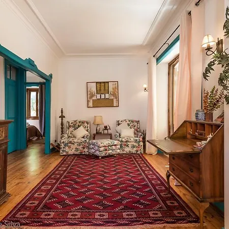 Dos Poetas Bed & Breakfast 3*