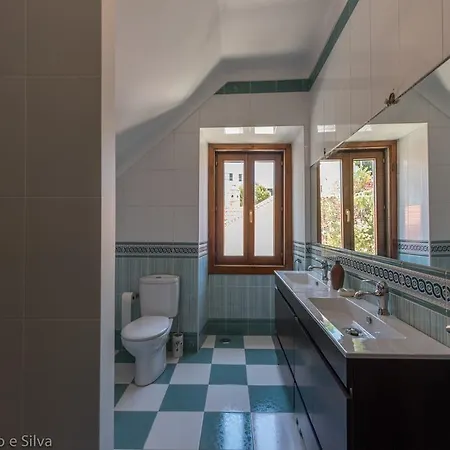 Dos Poetas 住宿加早餐酒店 辛特拉