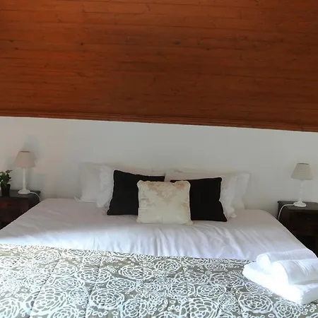 Dos Poetas 住宿加早餐酒店 3*