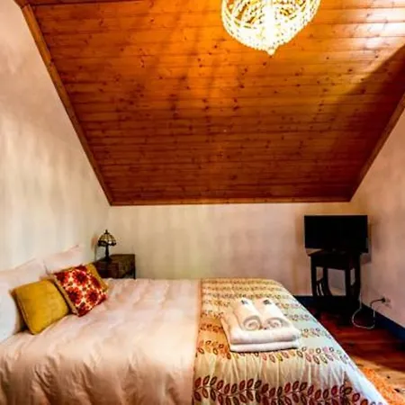 Dos Poetas 住宿加早餐酒店 辛特拉