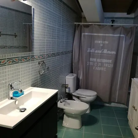 Bed & Breakfast Dos Poetas 3*