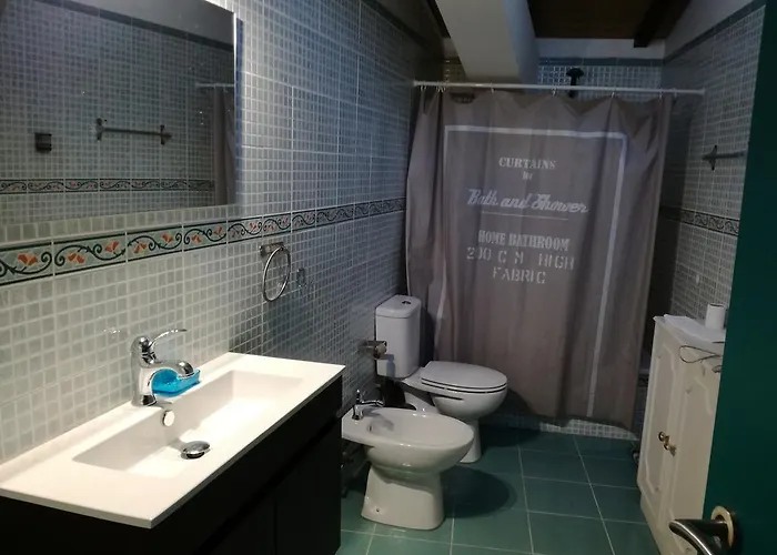 Bed & Breakfast Dos Poetas 3*