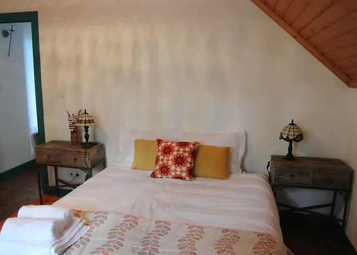 Dos Poetas Bed & Breakfast Sintra