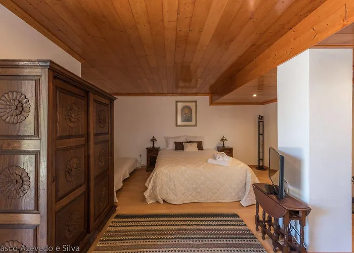 Dos Poetas Bed & Breakfast Sintra