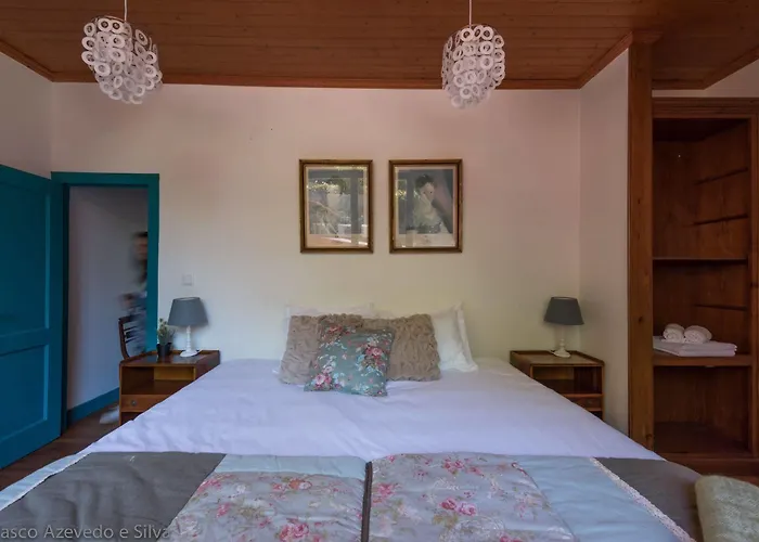 Bed & Breakfast Dos Poetas Sintra