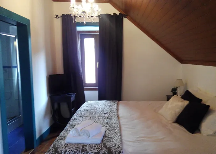 Dos Poetas Bed & Breakfast Sintra