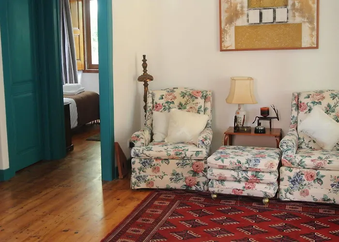 Dos Poetas Bed & Breakfast 3*