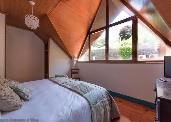 Dos Poetas Bed & Breakfast Sintra